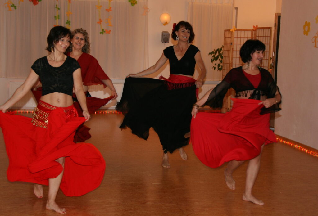 Spanisch-Orientalischer Tanz-Gruppe in Dresden